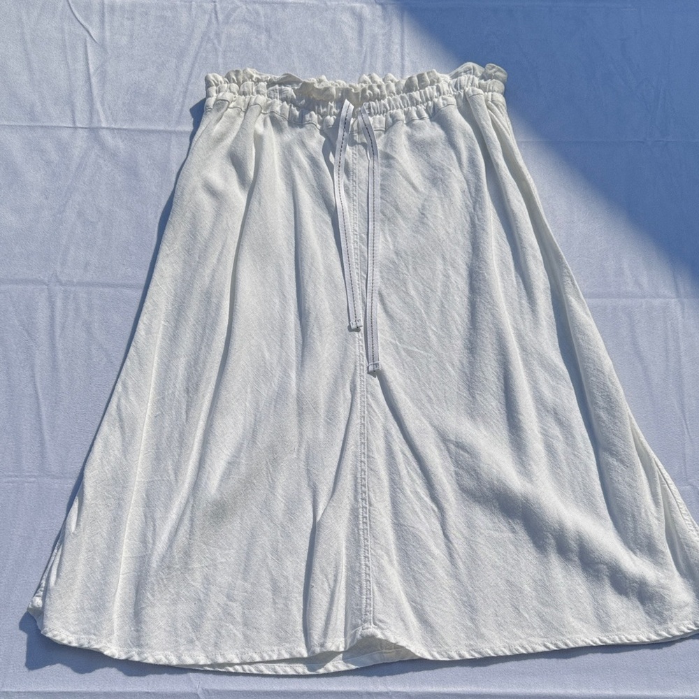 H&M White A-Line Skirt